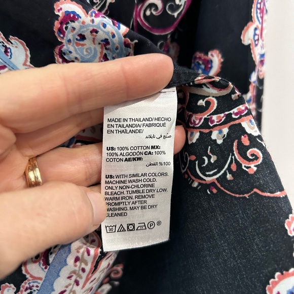 Chico's Paisley Button Front Blouse Size L No Iron Packable Office Contemporary - Picture 8 of 9